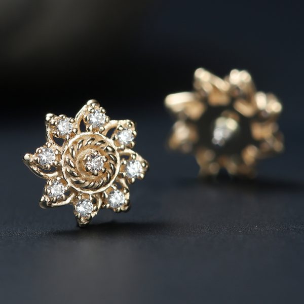 14k Solid Yellow Gold Internally Threaded Gemmed Flower End - Image 4